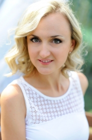 Ludmila from Dnipropetrovsk, 39 years, with green eyes, blonde hair, Christian, accountant in the travel agency. #12