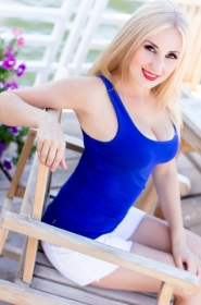 Irina from Nikolaev, 37 years, with brown eyes, blonde hair, Christian, marketer. #2