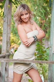Valentina from Nikolaev, 36 years, with green eyes, blonde hair, Christian, hairdresser stylist. #9