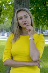 Alla from Nikolaev, 31 years, with grey eyes, blonde hair, Christian, journalist. #15