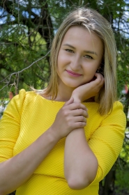 Alla from Nikolaev, 31 years, with grey eyes, blonde hair, Christian, journalist. #18