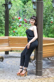 Anna from Kharkov, 28 years, with green eyes, dark brown hair, Christian, designer. #3