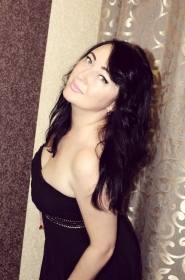 Viktoria from Kherson, 42 years, with green eyes, dark brown hair, Christian, teacher. #7