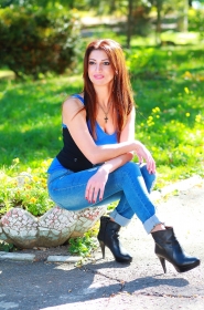 Lilia from Kharkov, 48 years, with brown eyes, dark brown hair, Christian, cook. #9