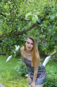 Vera from Dnepropetrovsk, 36 years, with blue eyes, dark brown hair, Christian, manager. #12