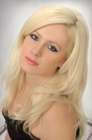 Inna from Mariupol, 35 years, with blue eyes, blonde hair, Christian, hair stylist. #4