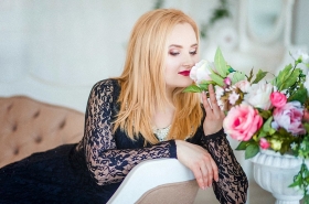Anna from Nikolaev, 32 years, with green eyes, blonde hair, Christian, marketing. #14