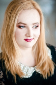 Anna from Nikolaev, 32 years, with green eyes, blonde hair, Christian, marketing. #17