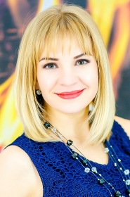 Lilia from Poltava, 40 years, with green eyes, blonde hair, Christian, Sales manager. #10