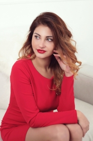 Alyona from Nikopol, 31 years, with green eyes, dark brown hair, none. #12
