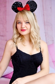 Ekaterina from Zaporozhye, 27 years, with blue eyes, blonde hair, Christian, baker. #5