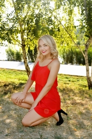 Ekaterina from Zaporozhye, 27 years, with blue eyes, blonde hair, Christian, baker. #14