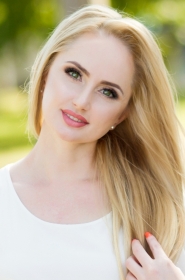 Natalia from Dnepropetrovsk, 45 years, with green eyes, blonde hair, Christian, self - employed. #1
