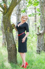 Daria from Kherson, 37 years, with green eyes, blonde hair, Christian, beautician. #3