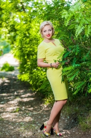 Daria from Kherson, 37 years, with green eyes, blonde hair, Christian, beautician. #10