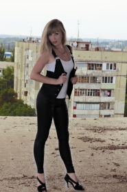 Julia from Kherson, 36 years, with blue eyes, blonde hair, Christian, teacher. #3