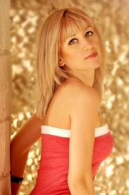 Julia from Kherson, 36 years, with blue eyes, blonde hair, Christian, teacher. #9