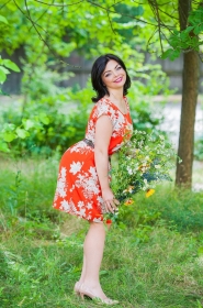 Alla from Kherson, 42 years, with blue eyes, dark brown hair, Christian, librarian. #3
