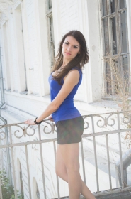 Elena from Poltava, 31 years, with brown eyes, dark brown hair. #3