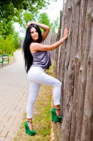 Maria from Kherson, 29 years, with blue eyes, black hair, Christian, Fitness Instructor. #13