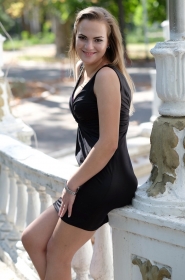 Violetta from Odessa, 32 years, with brown eyes, blonde hair, Christian, psychologist. #17