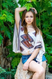 Anastasia from Krivoy Rog, 27 years, with brown eyes, light brown hair, Christian, student. #4