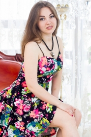 Yana from Kharkiv, 33 years, with brown eyes, light brown hair, Christian, lawyer. #1