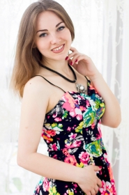 Yana from Kharkiv, 33 years, with brown eyes, light brown hair, Christian, lawyer. #9