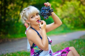 Elena from Cherkassy, 30 years, with blue eyes, blonde hair, Christian, Hairdresser stylist. #3