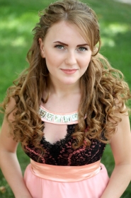 Maria from Nikolaev, 27 years, with green eyes, light brown hair, Christian, student. #5