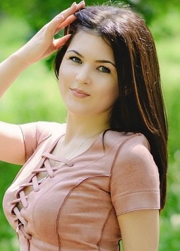 Ludmila from Nikolaev, 23 years, with blue eyes, dark brown hair, Christian, Beauty Artist.