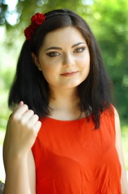 Oksana from Poltava, 30 years, with brown eyes, dark brown hair, none, student. #1