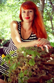 Olga from Odessa, 41 years, with grey eyes, red hair, Christian, out of employment. #5