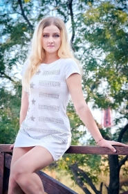 Kseniya from Odessa, 37 years, with grey eyes, blonde hair, Christian, Psychologist. #5