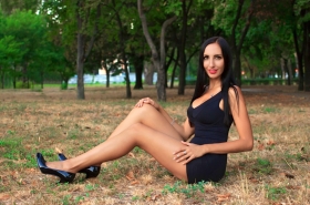 Viktoria from Zaporozhye, 35 years, with brown eyes, dark brown hair, Christian, teacher. #3