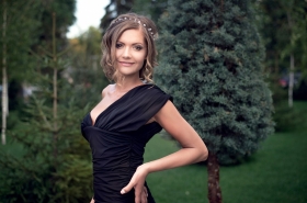Anna from Odessa, 38 years, with brown eyes, light brown hair, Christian, coach gymnasts. #2