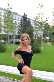 Anna from Odessa, 38 years, with brown eyes, light brown hair, Christian, coach gymnasts. #26