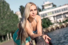 Viktoriya from Nikolaev, 40 years, with grey eyes, blonde hair, Christian, Manager. #20