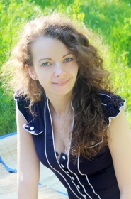 Tatjana from Nikolaev, 33 years, with grey eyes, light brown hair, Christian, handicraft master. #1