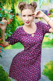 Katya from Kremenchyk, 25 years, with blue eyes, light brown hair, Christian, bookkeeper. #9