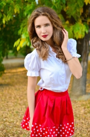 Katya from Kremenchyk, 25 years, with blue eyes, light brown hair, Christian, bookkeeper. #16