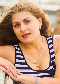 Katerina from Nikolaev, 33 years, with blue eyes, light brown hair, Christian, hairdresser.