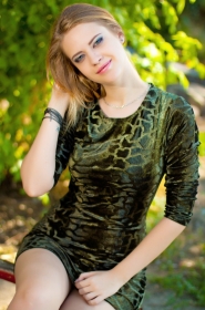 Julia from Nikolaev, 30 years, with green eyes, blonde hair, Christian. #6