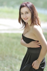 Lesya from Kiev, 38 years, with grey eyes, light brown hair, Christian, Economist. #2