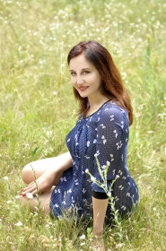 Lesya from Kiev, 38 years, with grey eyes, light brown hair, Christian, Economist. #5