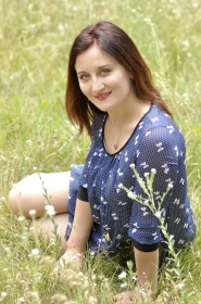 Lesya from Kiev, 38 years, with grey eyes, light brown hair, Christian, Economist. #10