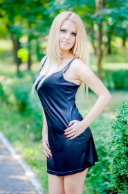 Kseniya from Odessa, 31 years, with green eyes, blonde hair, Christian, chemical engineer. #5