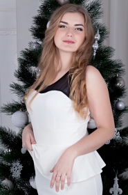 Olga from Nikolaev, 26 years, with green eyes, light brown hair, Christian, Nurse. #7