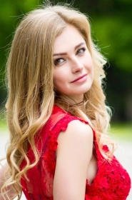 Elena from Dnepropetrovsk, 40 years, with blue eyes, blonde hair, Christian, Business Development Manager. #1