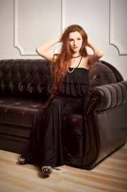 Lilia from Kharkiv, 29 years, with brown eyes, black hair, Christian, Meneger. #1